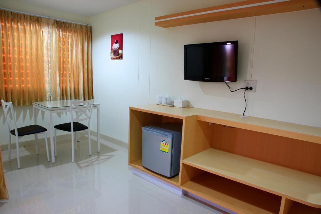 Baan Sanpoom Hotel Phitsanulok Quarto foto